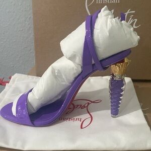Louboutin Lipgloss Queen 100 purple ankle strap heel